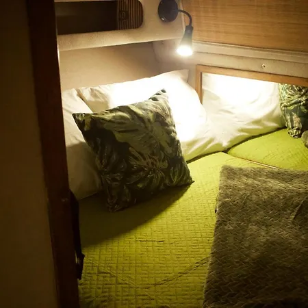 Sleepboat Yacht Oporto