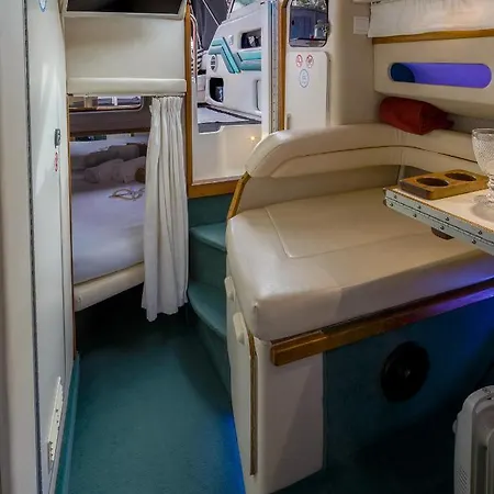 Sleepboat Yacht * Porto