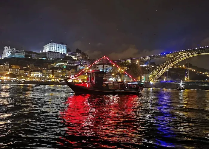 Sleepboat Yacht Porto